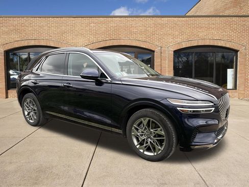 Used 2025 Genesis GV70 2.5T image 1
