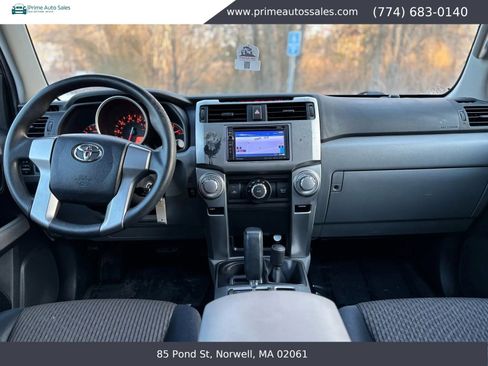 Used 2011 Toyota 4Runner SR5 image 12