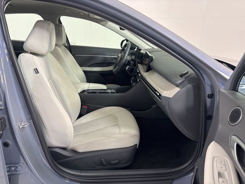 New 2025 Hyundai Sonata SEL FWD image 12