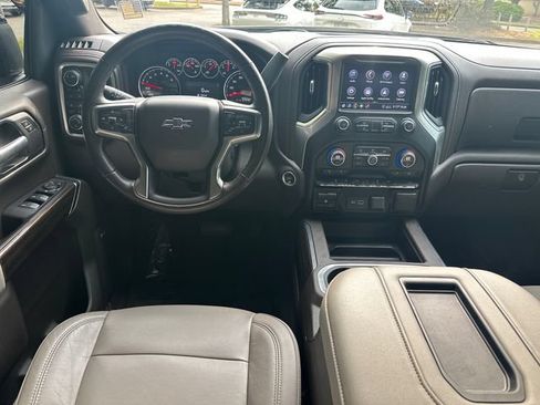 Used 2020 Chevrolet Silverado 1500 RST AWD/4WD image 23