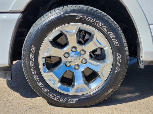 Used 2025 RAM 1500 Lone Star image 21