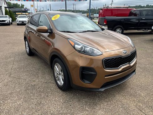 Used 2017 Kia Sportage LX FWD image 7