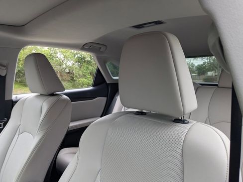 Used 2021 Lexus RX 350 RX 350 w/ Premium Package image 17