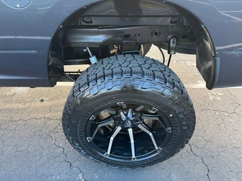 Used 2016 RAM 2500 SLT AWD/4WD image 12