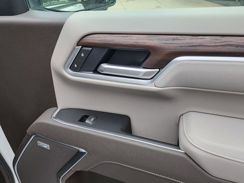 New 2026 GMC Sierra 1500 SLT w/ SLT Premium Plus Package image 37