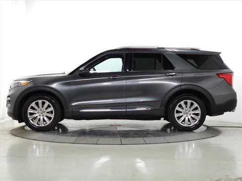 Used 2020 Ford Explorer Limited w/ Class III Trailer Tow Package image 4