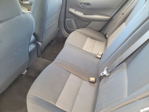 Used 2024 Nissan Sentra SV FWD image 17