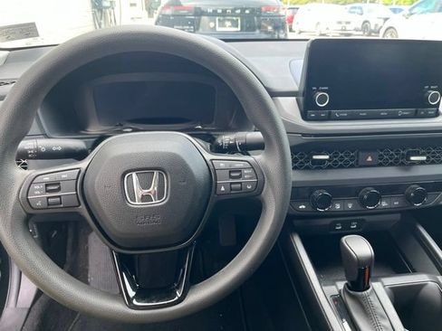 Used 2024 Honda Accord EX image 4