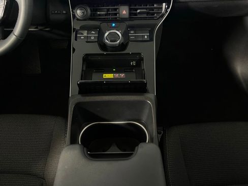 Used 2023 Toyota bZ4X XLE image 17