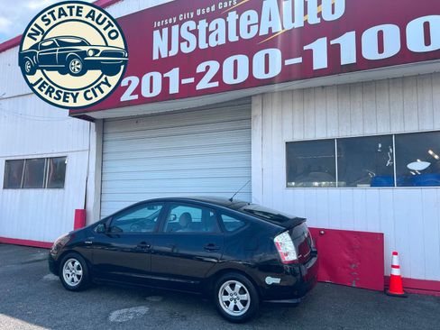 Used 2006 Toyota Prius w/ Pkg 4 FWD image 6