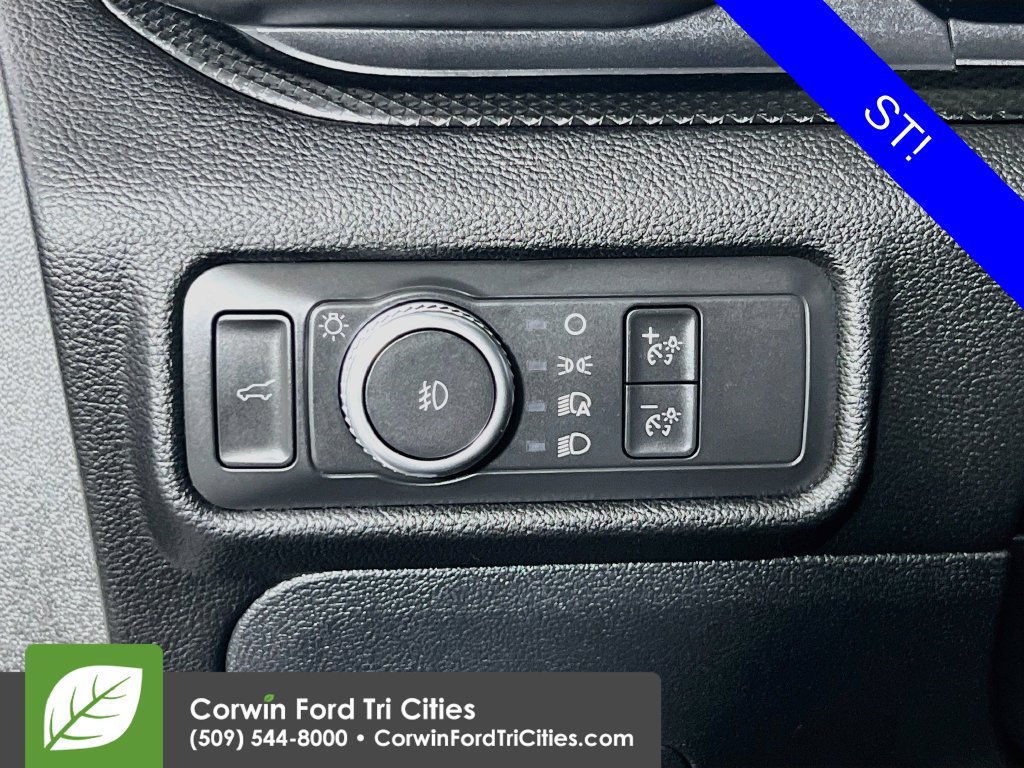 Used 2021 Ford Explorer ST w/ Equipment Group 401A AWD/4WD image 20
