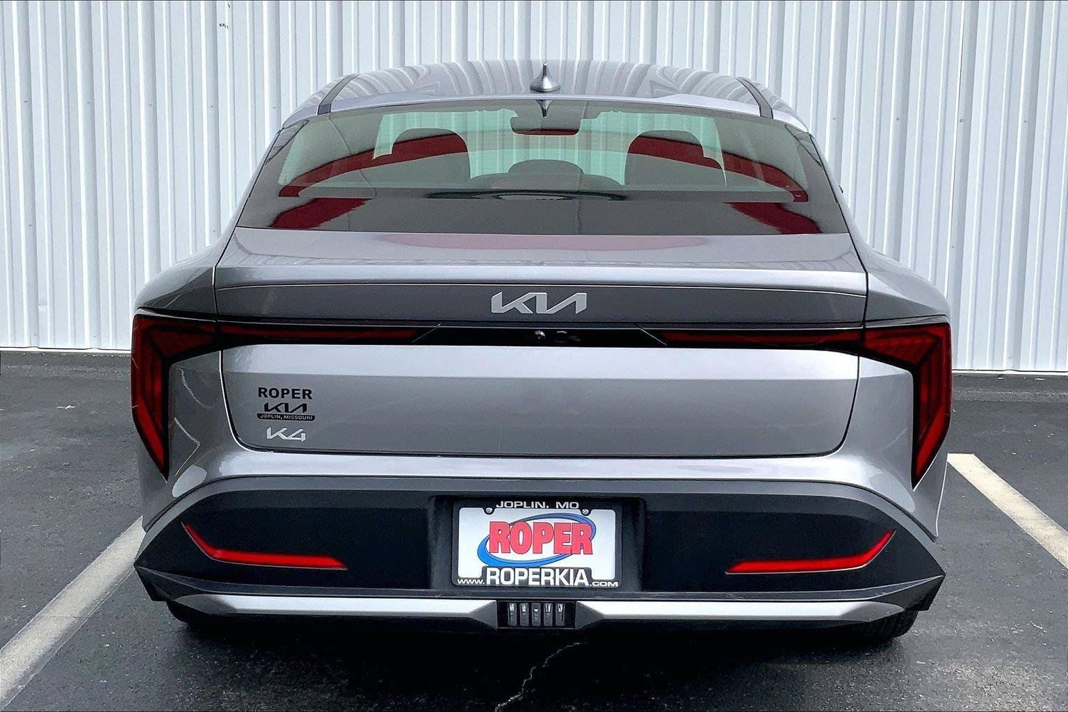 Used 2025 Kia K4 EX FWD image 4
