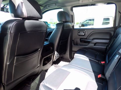 Used 2018 Chevrolet Silverado 1500 LT w/ All Star Edition image 20