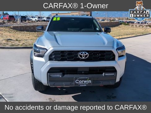 Used 2025 Toyota 4Runner TRD Off-Road Premium image 2