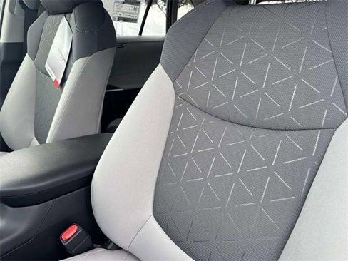 New 2025 Toyota RAV4 XLE image 18