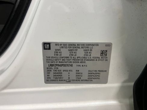 Certified 2023 Buick Envision Essence w/ Sport Touring Package AWD/4WD image 28