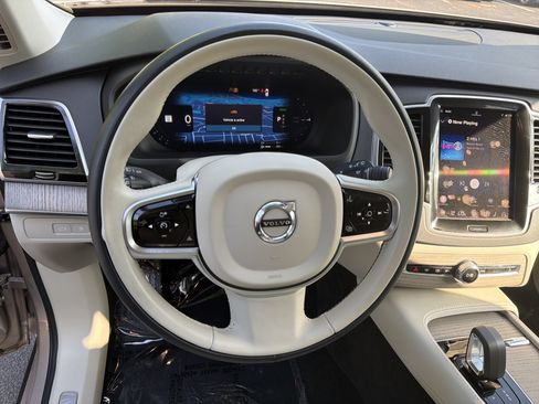 Certified 2024 Volvo XC90 T8 Plus w/ Protection Package AWD/4WD image 18