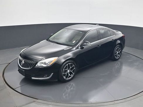 Used 2017 Buick Regal Premium w/ Driver Confidence Package #1 FWD image 13