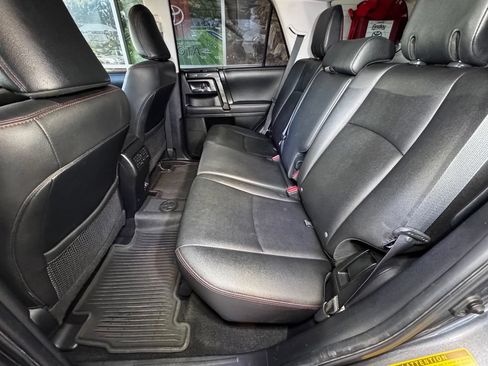 Used 2020 Toyota 4Runner TRD Off-Road Premium w/ Moonroof Package AWD/4WD image 44