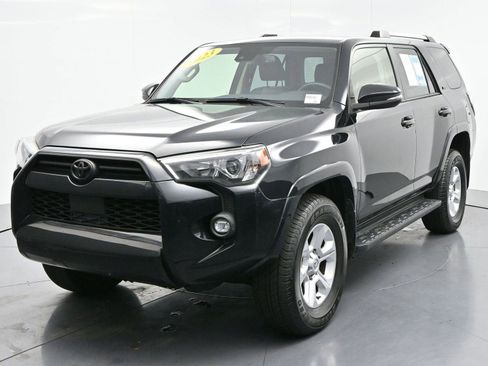 Used 2023 Toyota 4Runner SR5 Premium AWD/4WD image 3