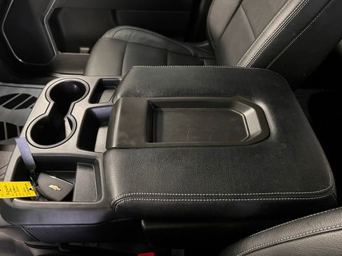 Used 2022 Chevrolet Silverado 1500 LT image 29