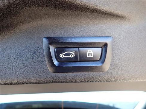 Used 2019 BMW X5 xDrive40i w/ Off-Road Package image 7