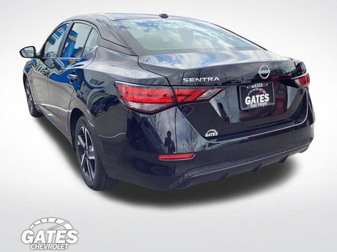 Used 2025 Nissan Sentra SV FWD image 7