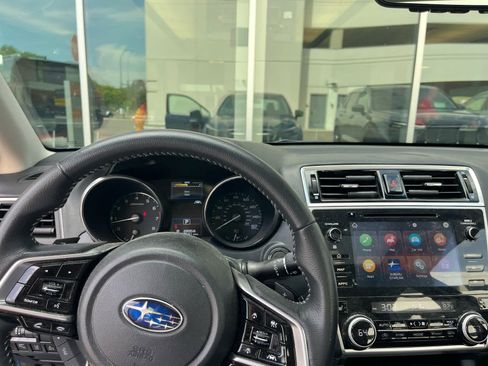 Used 2019 Subaru Legacy 3.6R Limited AWD/4WD image 8