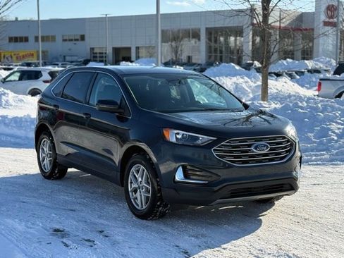 Used 2022 Ford Edge SEL image 6