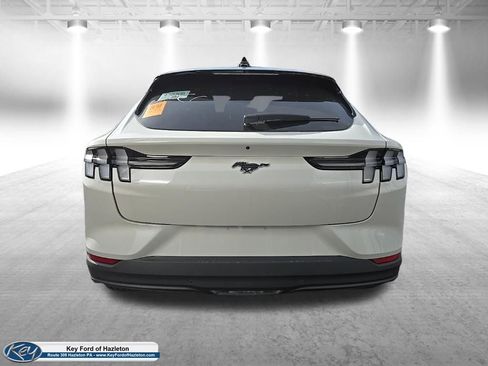 Used 2025 Ford Mustang Mach-E Premium image 11