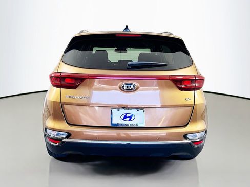 Used 2020 Kia Sportage EX w/ EX Technology Package FWD image 6