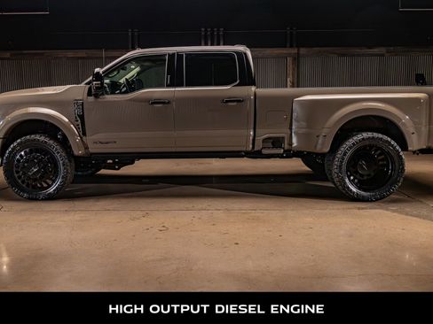 Used 2026 Ford F450 Platinum AWD/4WD image 6