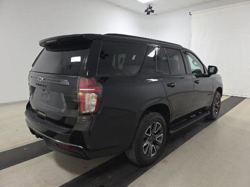 Used 2021 Chevrolet Tahoe Z71 w/ Rear Media and Nav Package AWD/4WD image 6
