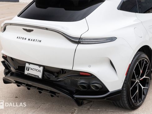 Used 2025 Aston Martin DBX 707 image 16