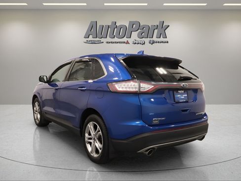 Used 2018 Ford Edge Titanium w/ Equipment Group 301A AWD/4WD image 4
