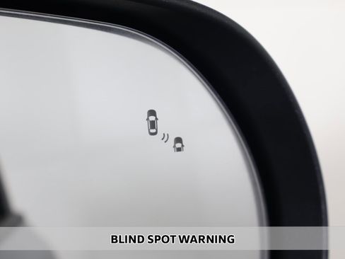 Used 2025 Kia Soul LX w/ LX Technology Package image 4