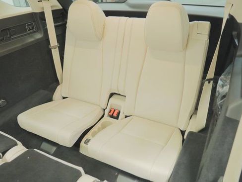 Used 2021 Mercedes-Benz GLE 350 w/ 3rd Row Seat Package image 40