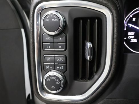 Used 2020 GMC Sierra 1500 Elevation image 33