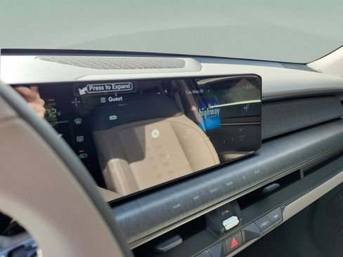 New 2026 Kia EV9 Wind AWD/4WD image 18