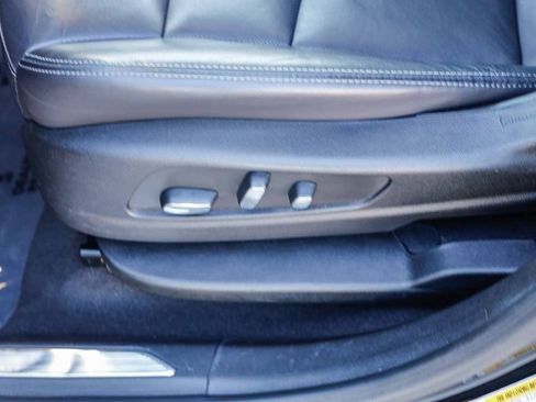 Used 2023 Cadillac XT5 Premium Luxury image 26