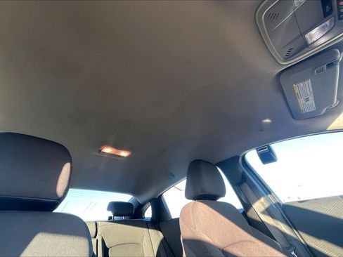 Used 2022 Chevrolet Malibu LT image 22