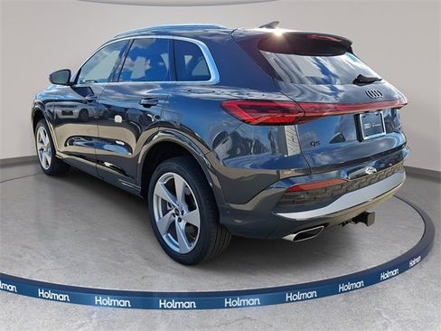 New 2025 Audi Q5 Premium Plus image 2