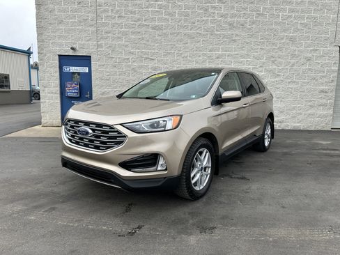 Certified 2021 Ford Edge SEL w/ Convenience Package image 2