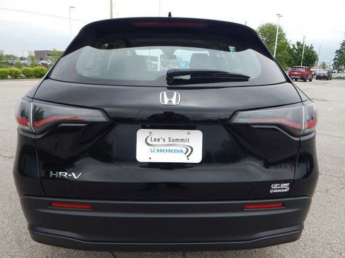 Used 2024 Honda HR-V LX image 4