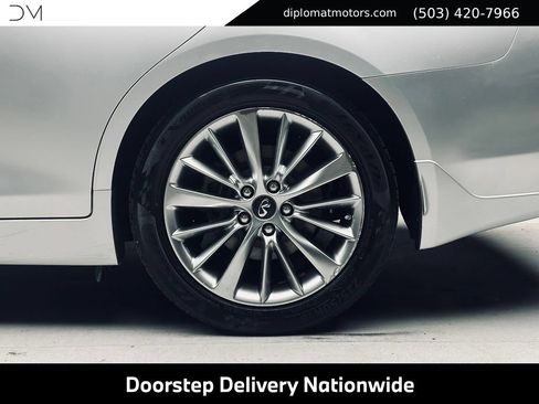 Used 2018 INFINITI Q50 Luxe w/ Cargo Package (L95) RWD image 41
