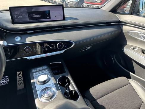 Used 2024 Genesis GV70 2.5T w/ Sport Prestige Package image 19