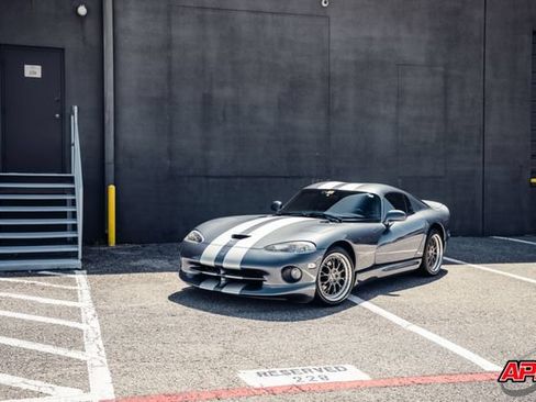 Used 2000 Dodge Viper GTS RWD image 19