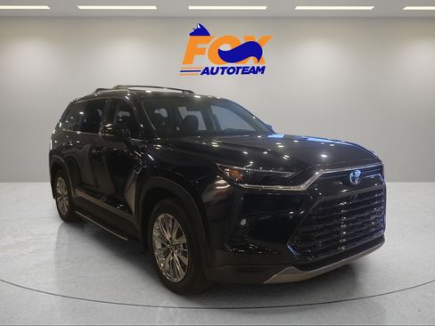 Used 2026 Toyota Grand Highlander AWD image 6