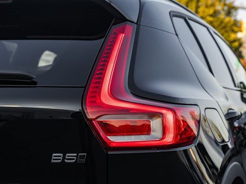 New 2026 Volvo XC40 B5 Plus w/ Protection Package Premier image 6