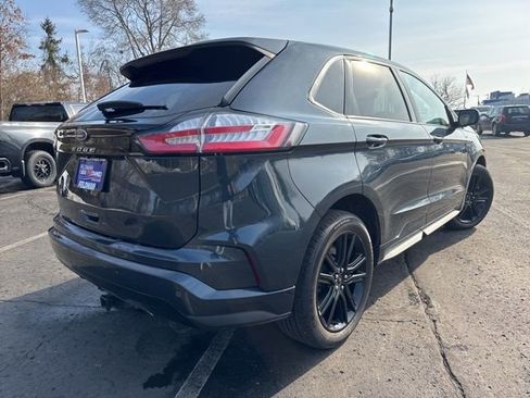 Used 2022 Ford Edge ST-Line image 5